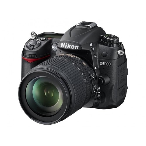 Nikon D7000 16.2MP DX-Format CMOS Digital SLR with 18-105mm f/3.5-5.6 AF-S